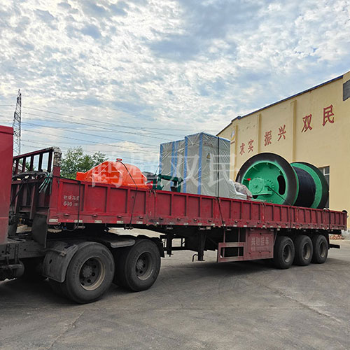 鶴壁雙民租賃絞車JK-2×1.8P礦井提升機(jī)裝車發(fā)貨,！